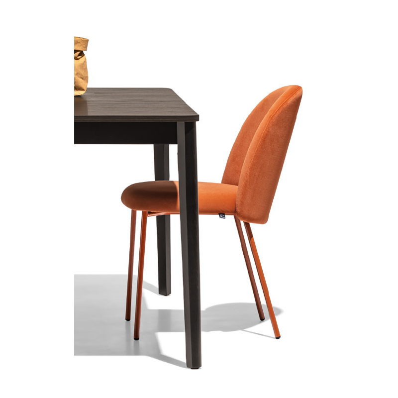 CHAISE CONTEMPORAINE RONDE EN TISSU ET VELOURS TUKA