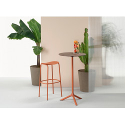 Mange Debout Contemporain TRIPÉ de Terrasse - Le Chaisier