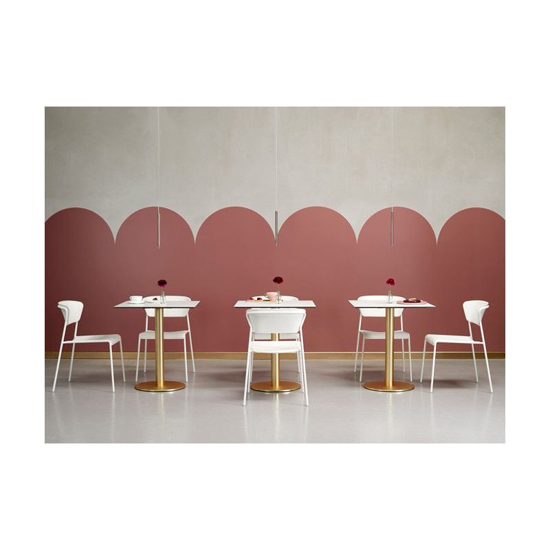 Chaise Empilable Contemporaine LISA en Technopolymère - Le Chaisier