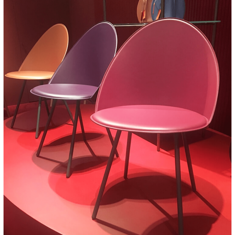 CHAISE RONDE MODERNE EN CUIR VÉRITABLE ITALIEN AMIKA airnova