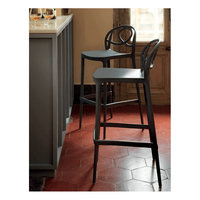 TABOURET EN POLYPROPYLÈNE ÉTOILE