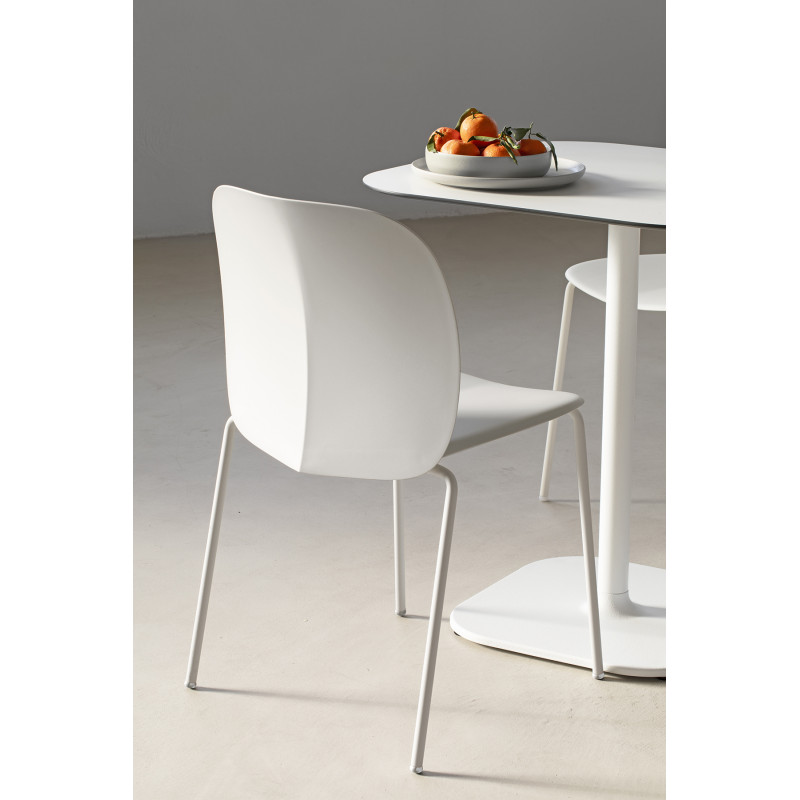 CHAISE DE COLLECTIVITÉ EMPILABLE MENTA